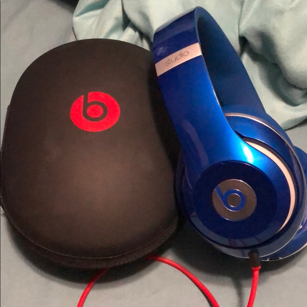Headphones